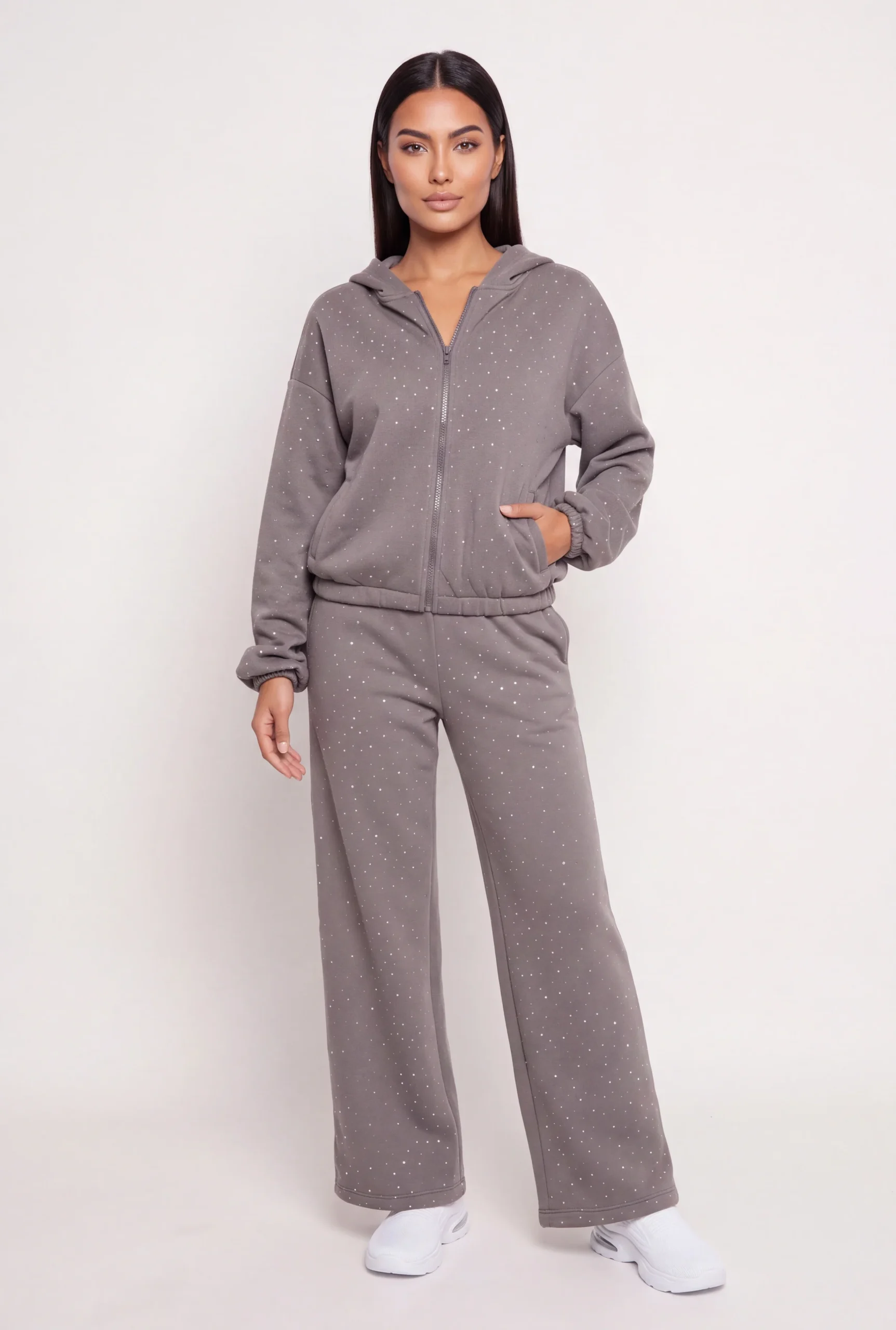 wide leg fleece sweatpants with rhinestones wide leg fleece sweatpants with rhinestones